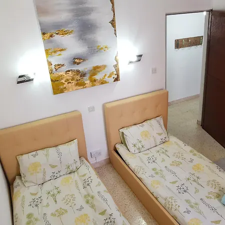 Apartment Sunshine Court 6